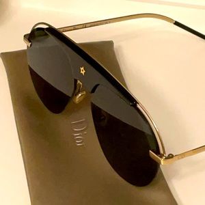 Dior Révolution original case and cloth